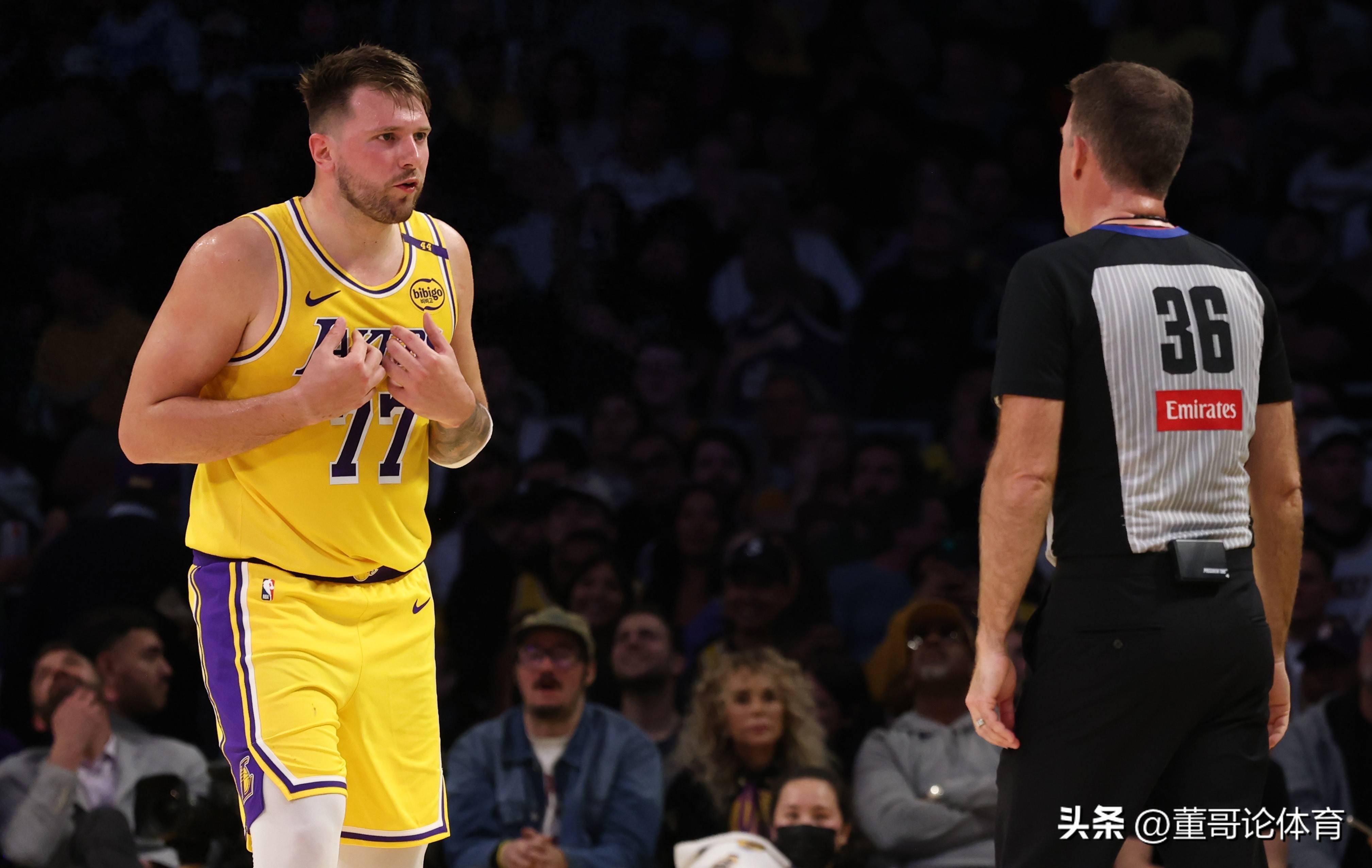 开云-巴黎圣日耳曼引发争议！，东契奇官方宣布最后时刻胜出新规引发球迷热议-开云